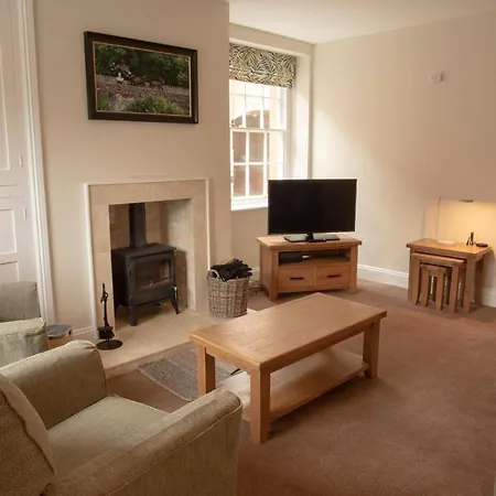 Netherby Hall By Underthedoormat Apartamento *