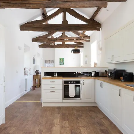 Netherby Hall By Underthedoormat Apartment