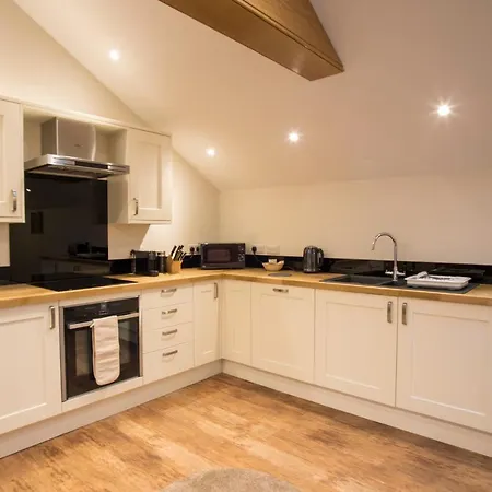 Netherby Hall By Underthedoormat Apartment *